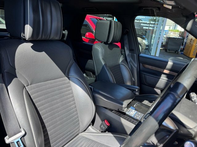 Land Rover Discovery Discovery Sport Black Hse Td4 White #12