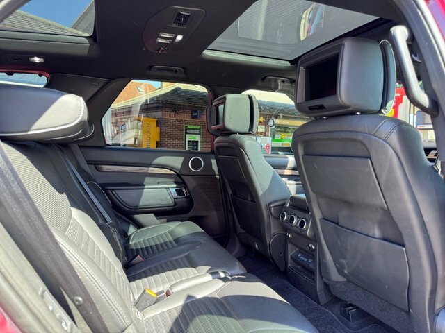 Land Rover Discovery Discovery Sport Black Hse Td4 White #13