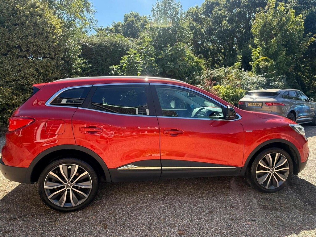Renault Kadjar 1.6 Dci Signature Nav Euro 6 Ss Red #5