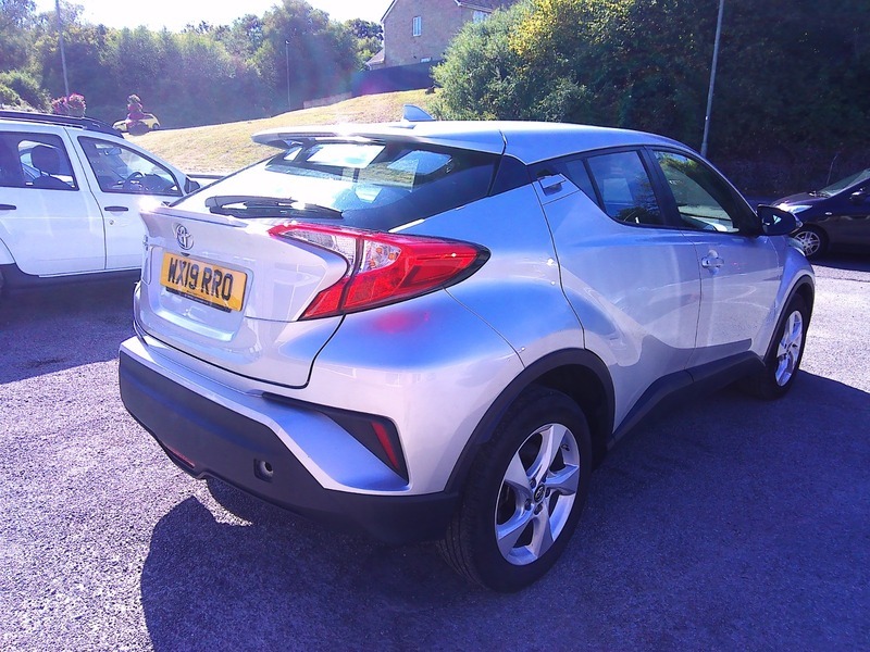 Toyota C-Hr Icon Silver #6