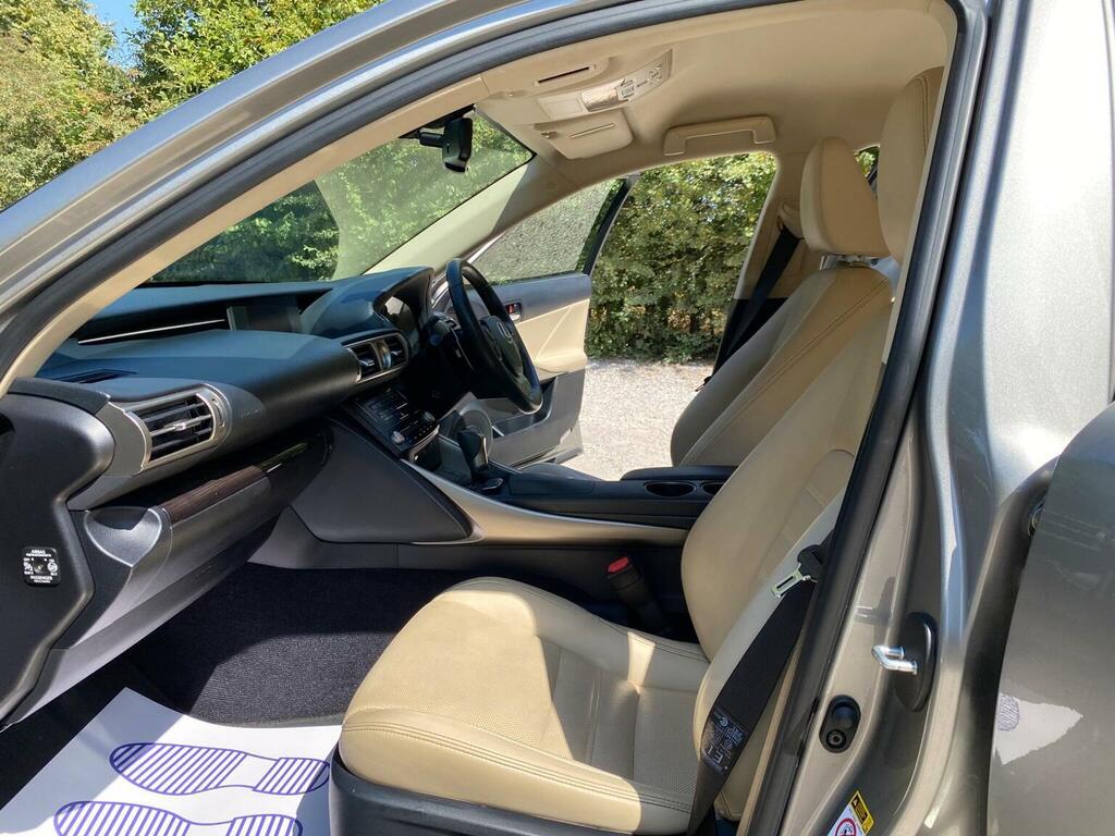 Lexus IS 2.5 300H F Sport Saloon Hybrid E-cvt Eu Black #30