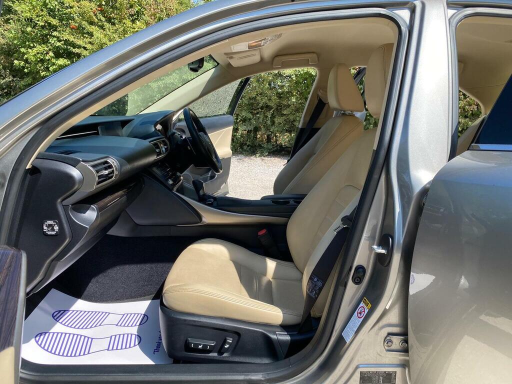 Lexus IS 2.5 300H F Sport Saloon Hybrid E-cvt Eu Black #10