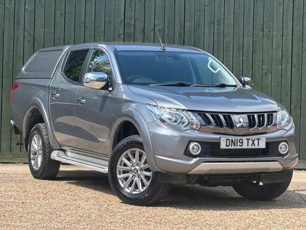 Mitsubishi L200 2.4 Di-d Dc Warrior 4Wd Euro 6 Grey