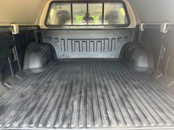 Mitsubishi L200 Double Cab Di-d 181 Barbarian Svp Ii 4Wd #20