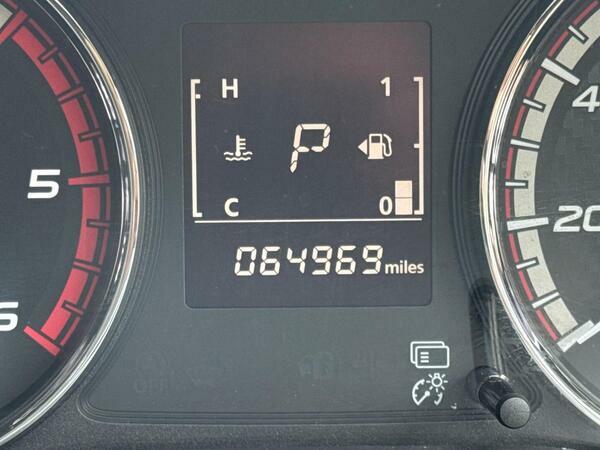 Mitsubishi L200 Double Cab Di-d 181 Barbarian Svp Ii 4Wd #15