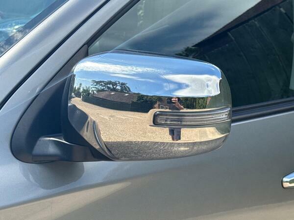 Mitsubishi L200 Double Cab Di-d 181 Barbarian Svp Ii 4Wd #39