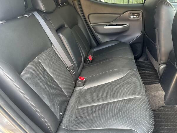 Mitsubishi L200 Double Cab Di-d 181 Barbarian Svp Ii 4Wd #36