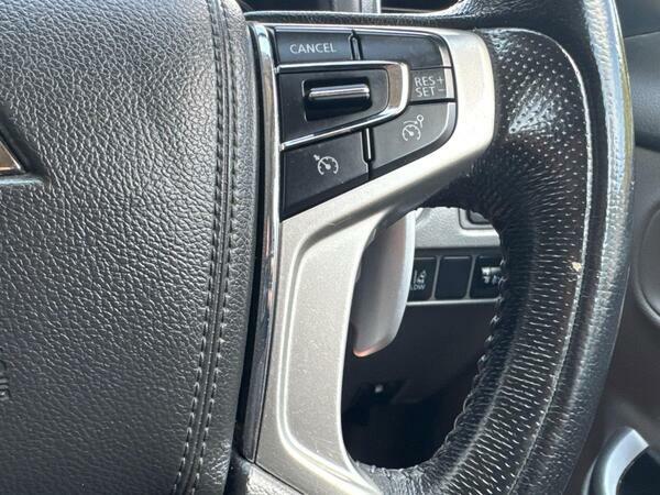 Mitsubishi L200 Double Cab Di-d 181 Barbarian Svp Ii 4Wd #17