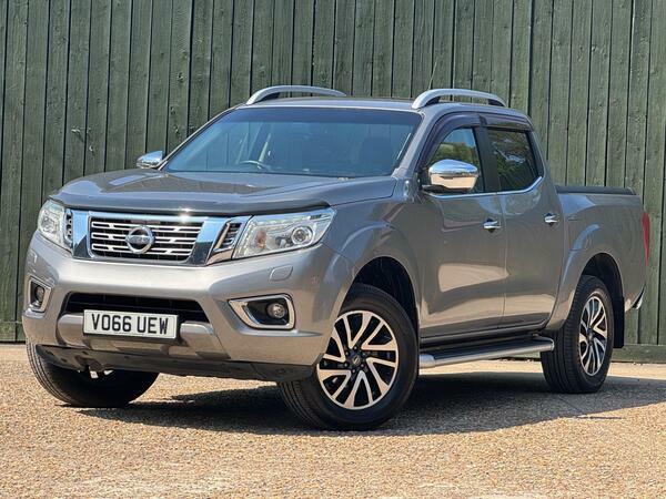 Nissan Navara 2.3 Dci Tekna 4Wd Euro 6 Ss Grey #6