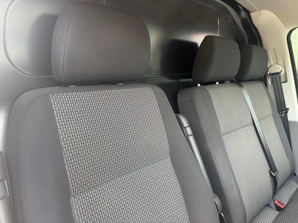 Volkswagen Transporter T28 102 Tdi Swb #8
