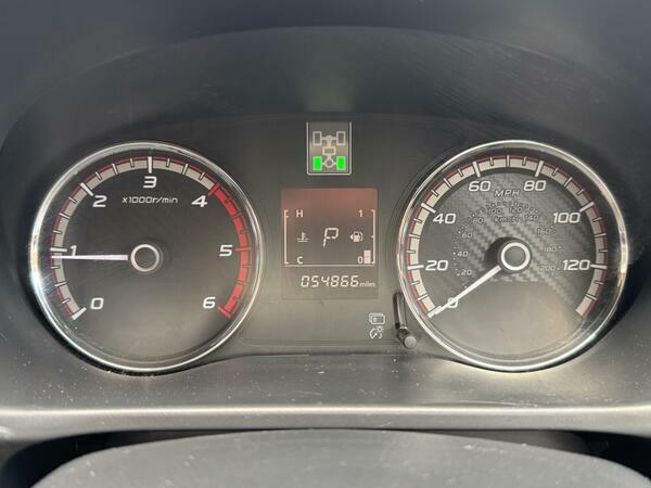 Mitsubishi L200 2.4 Di-d Dc Barbarian 4Wd Euro 6 Green #16