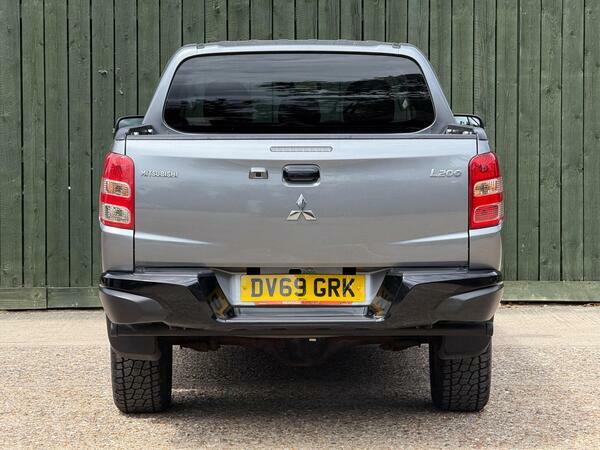 Mitsubishi L200 2.4 Di-d Dc Barbarian 4Wd Euro 6 Green #15