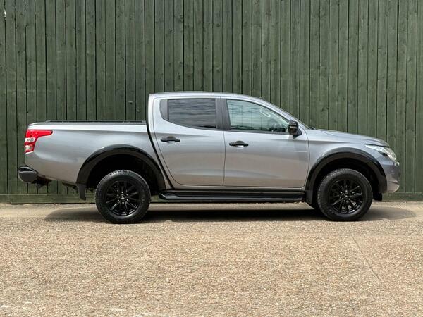 Mitsubishi L200 2.4 Di-d Dc Barbarian 4Wd Euro 6 Green #18