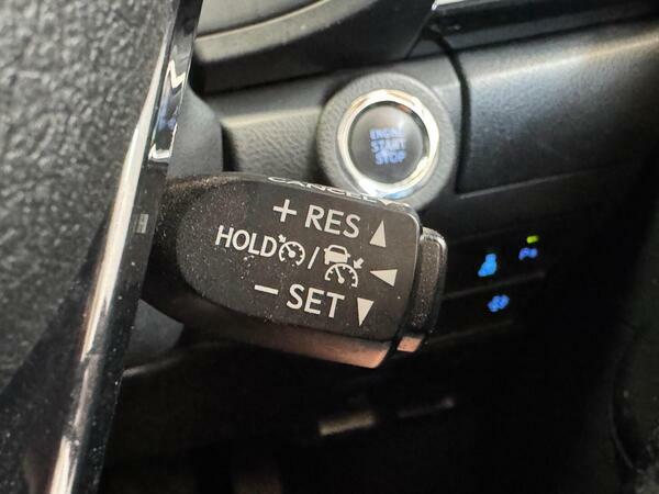 Toyota HILUX 2.4 D-4d Invincible X Double Cab Pickup 4Wd E #20