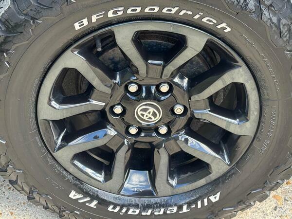 Toyota HILUX 2.4 D-4d Invincible X Double Cab Pickup 4Wd E #30