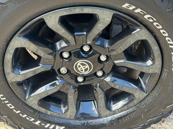 Toyota HILUX 2.4 D-4d Invincible X Double Cab Pickup 4Wd E #28