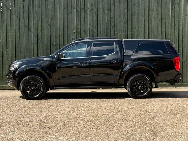 Nissan Navara 2.3L Tekna Grey #12