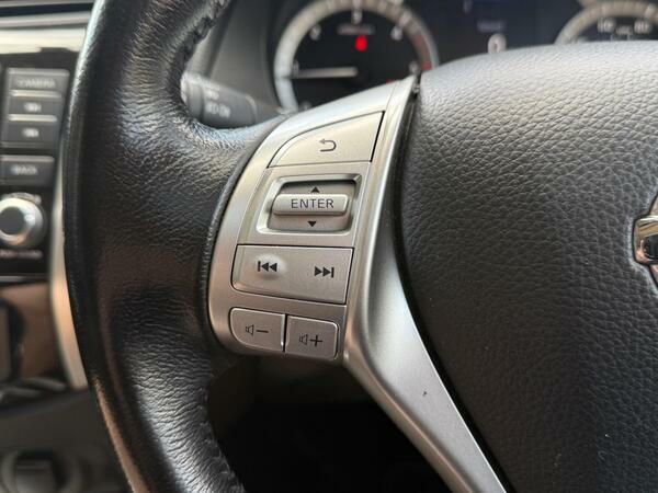 Nissan Navara 2.3L Tekna Grey #37