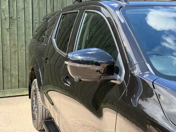 Nissan Navara 2.3L Tekna Grey #41