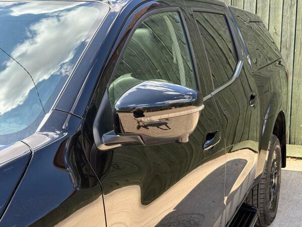 Nissan Navara 2.3L Tekna Grey #42