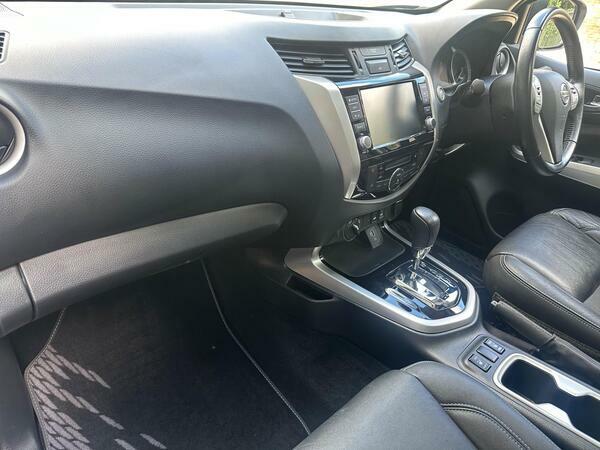 Nissan Navara Suv Blue #31