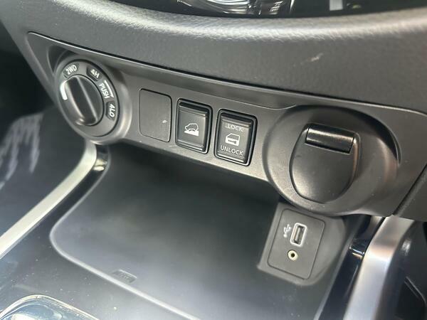 Nissan Navara Suv Blue #20