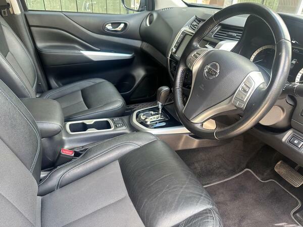 Nissan Navara 2.3 Dci N-guard Pickup Double Cab Grey #4