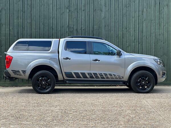 Nissan Navara Suv Blue #13