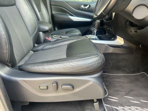 Nissan Navara Suv Blue #15