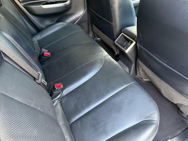 Mitsubishi L200 2.2 Di-d Dc Barbarian Pickup Double Cab White #24