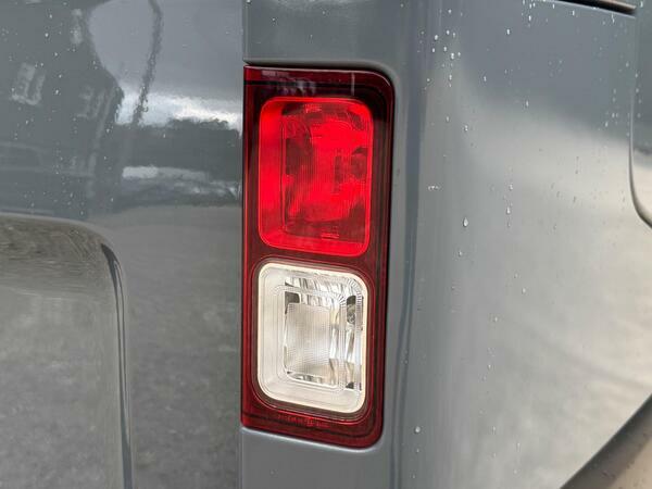 Nissan Primastar Dci 130Ps Acenta 6Dr 6 Seats Lwb L2 Euro 6 White #43