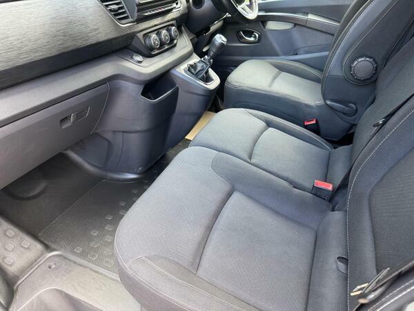 Nissan Primastar 2.0 Dci 30 Tekna L2 H1 Euro 6 Ss Grey #6