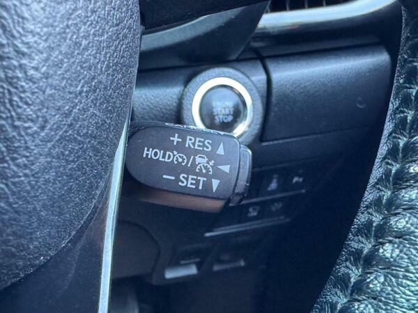Toyota HILUX 2.4 D-4d Icon Dcab Pick Up Grey #23