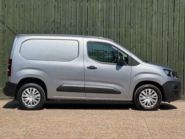 Peugeot Partner 1000 1.5 Bluehdi 100 Professional Van Grey #12