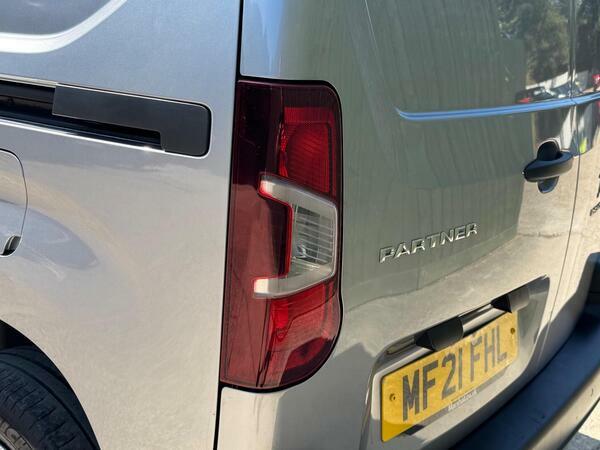 Peugeot Partner 1000 1.5 Bluehdi 100 Professional Van Grey #38