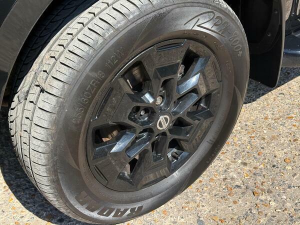 Nissan Navara 2.3 Dci Acenta 4Wd Euro 6 Ss Grey #35