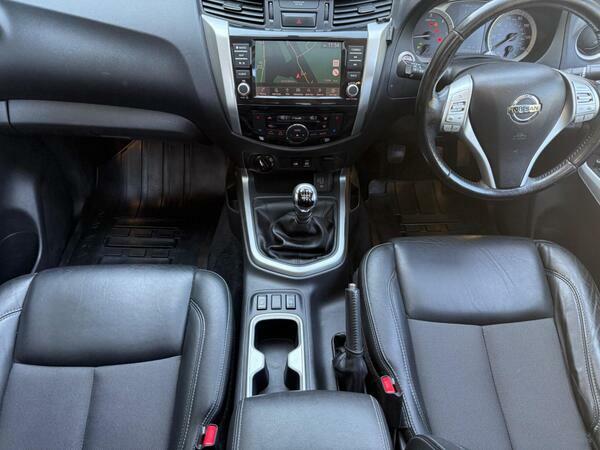 Nissan Navara 2.3 Dci N-guard 4Wd Euro 6 Ss Black #4