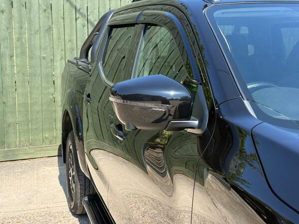 Nissan Navara 2.3 Dci Acenta 4Wd Euro 6 Ss Grey #37