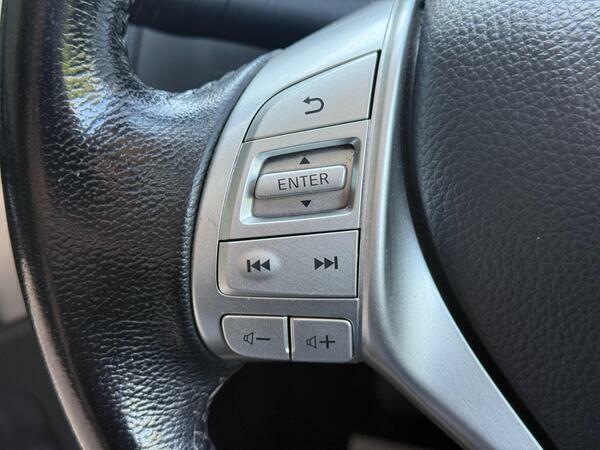 Nissan Navara 2.3 Dci Acenta 4Wd Euro 6 Ss Grey #32