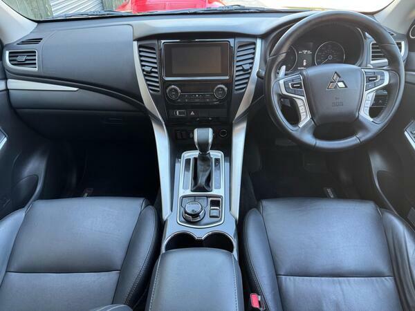Mitsubishi Shogun Sport 2.4D 4 4Wd Euro 6 Black #2
