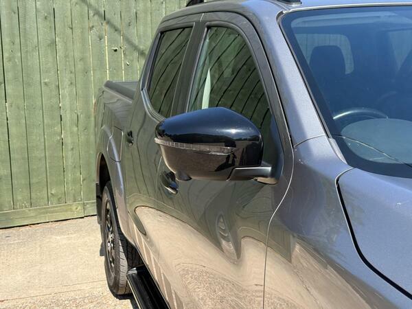 Nissan Navara 2.3 Dci Tekna 4Wd Euro 6 Brown #26