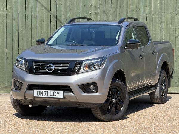 Nissan Navara 2.3 Dci Tekna 4Wd Euro 6 Brown #8