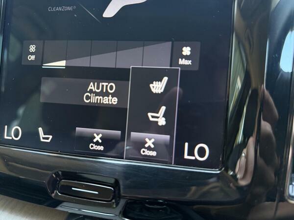 Volvo XC60 2.0 T8 Hybrid Inscription Pro Awd Geartronic Black #16