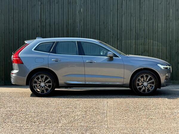Volvo XC60 2.0 T8 Hybrid Inscription Pro Awd Geartronic Black #18
