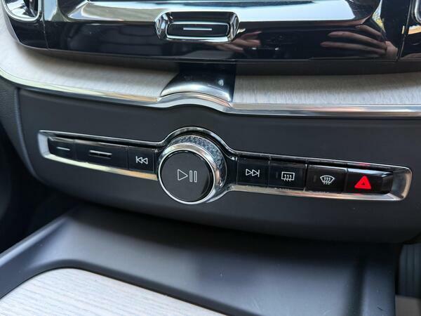 Volvo XC60 2.0 T8 Hybrid Inscription Pro Awd Geartronic Black #19
