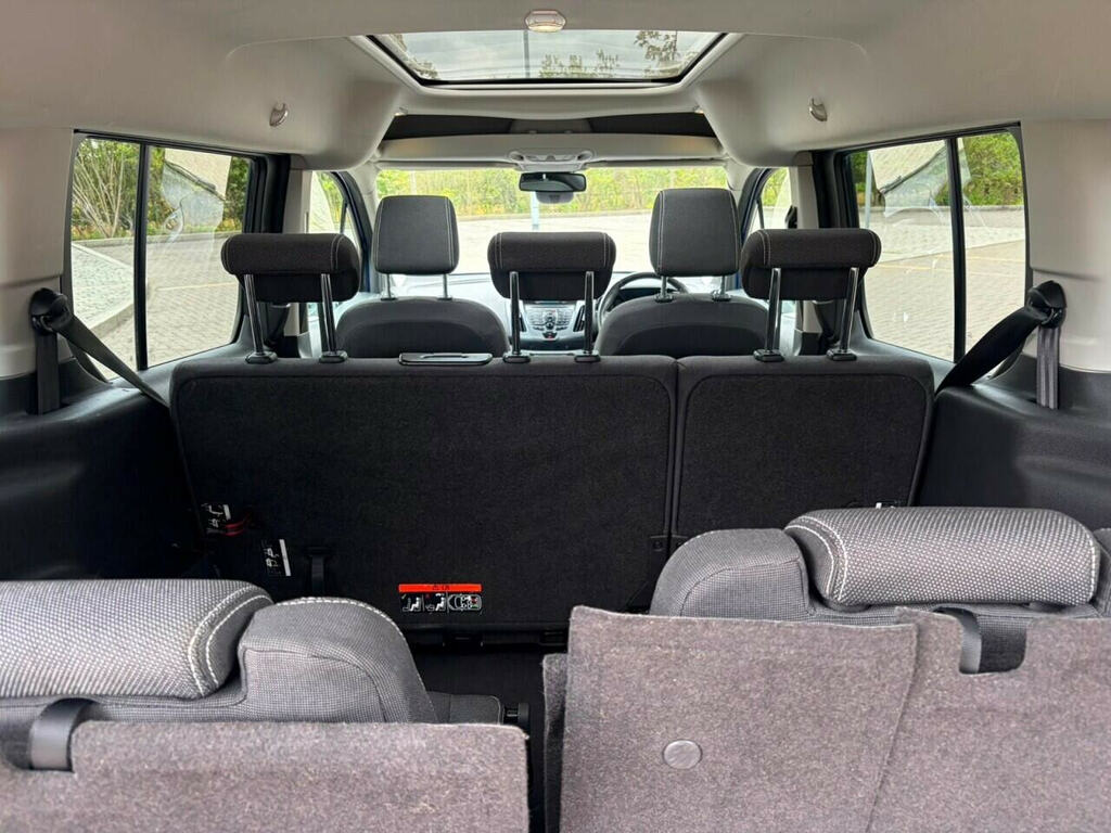 Ford Grand Tourneo Connect Blue #21