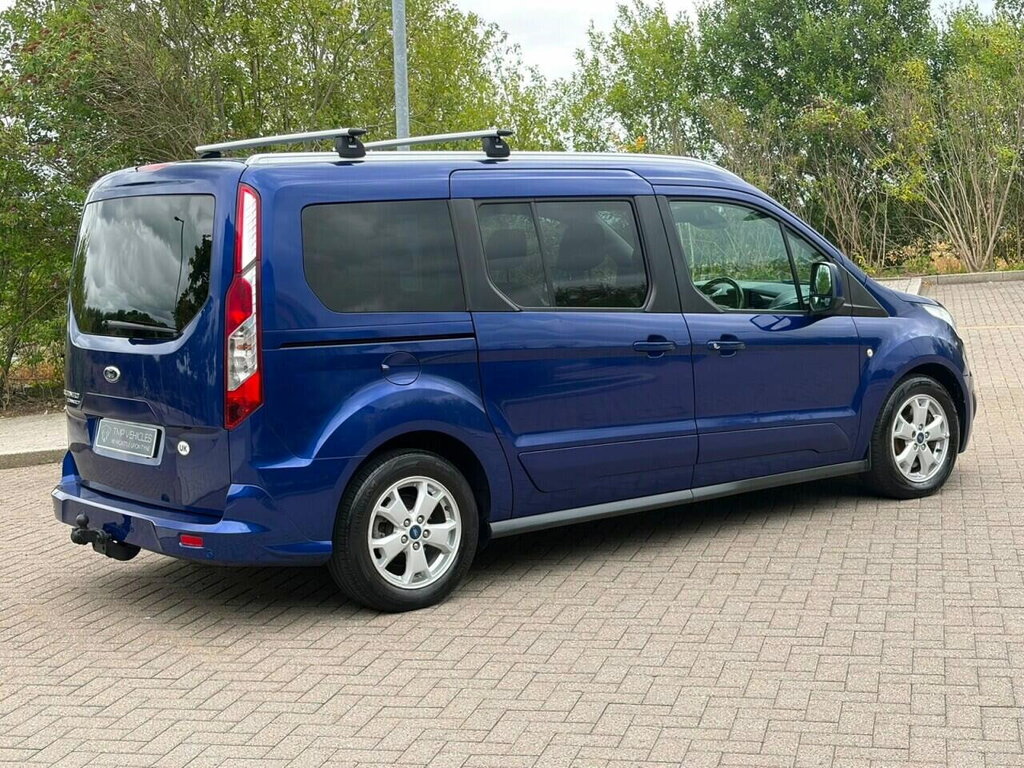 Ford Grand Tourneo Connect Blue #8