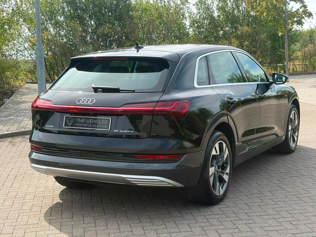 Audi E-tron 50 Sport Suv Quattro 71.2Kwh 31 Black #4
