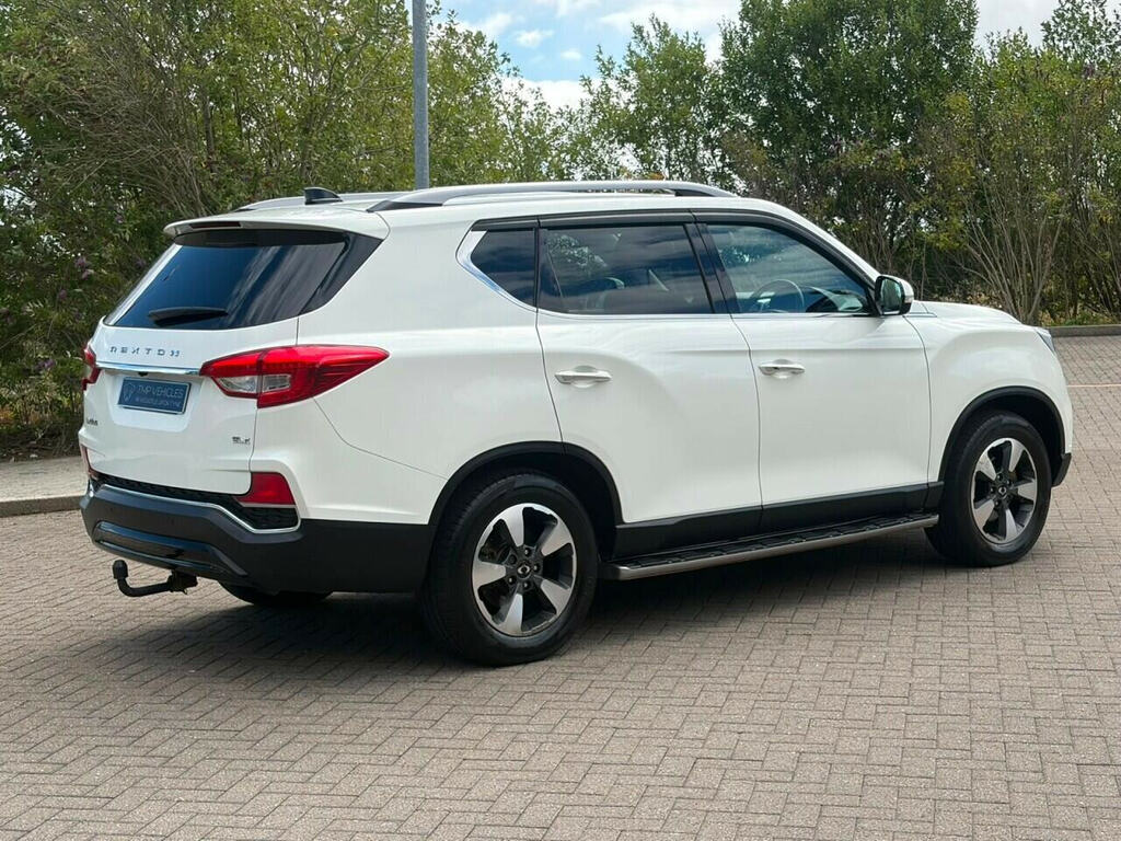 SsangYong Rexton 2.2D Elx Suv T-tronic 4Wd Euro 6 181 P White #3