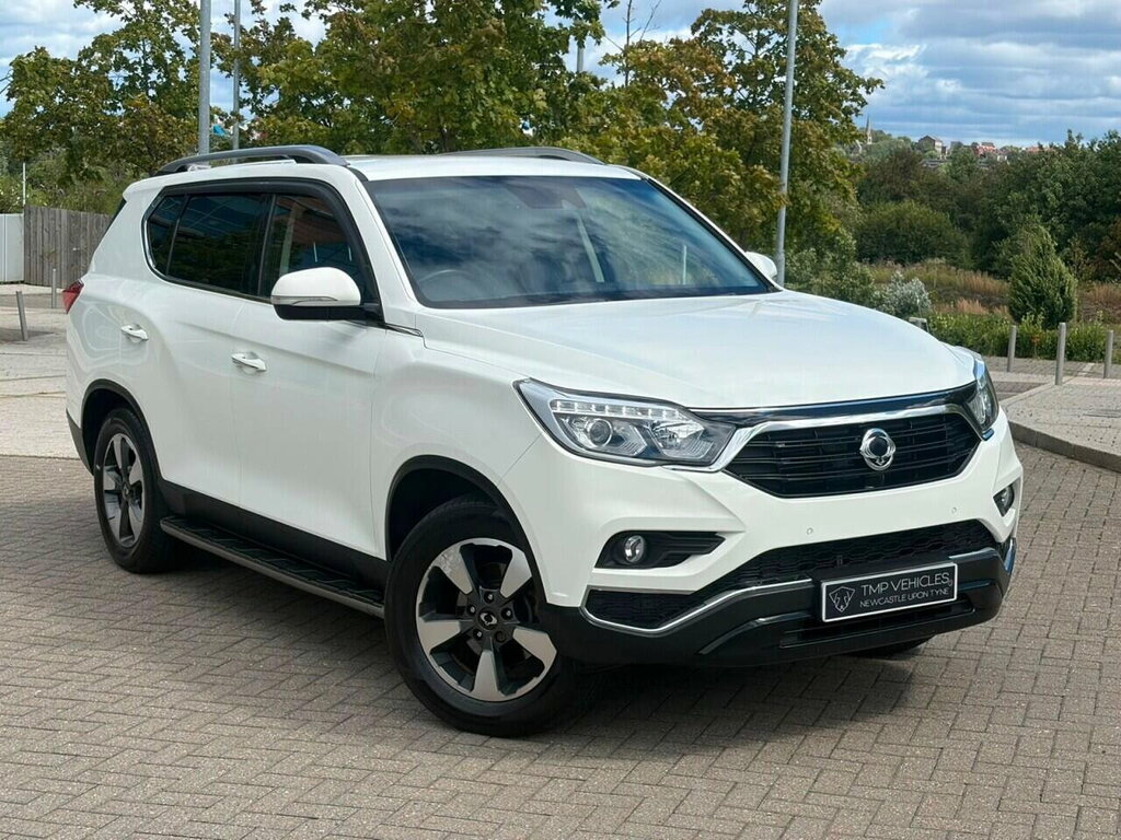 SsangYong Rexton 2.2D Elx Suv T-tronic 4Wd Euro 6 181 P White